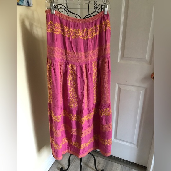 HOST PICK Hale Bob Sasha Maxi Skirt NWT Made in India Pink/Yellow/Gold SZ. Small - Picture 3 of 11